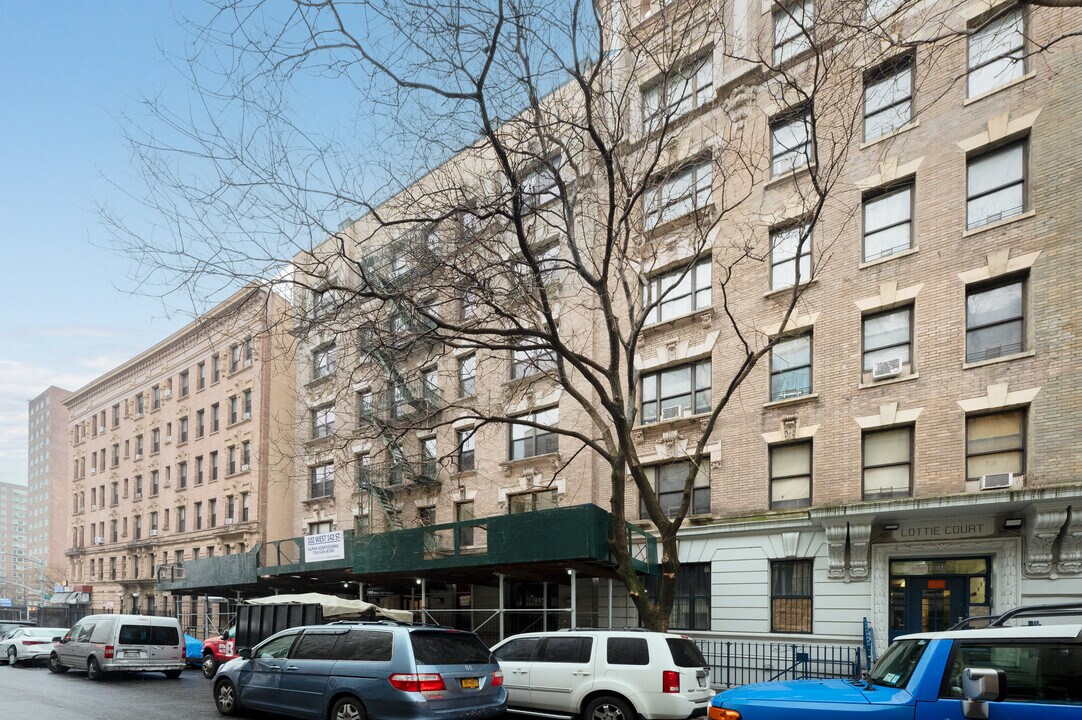 Paul O'Register in New York, NY - Foto de edificio