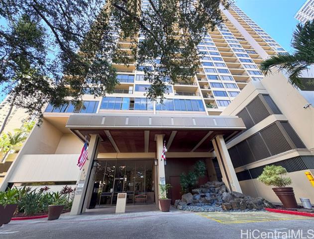 property at 411 Hobron Ln