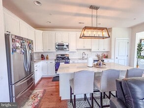 313 Flintrock Ct in Trappe, PA - Building Photo - Building Photo