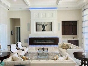 16853 Crown Bridge Dr in Delray Beach, FL - Foto de edificio - Building Photo