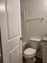 96 Beaumont Dr in Hinesville, GA - Building Photo - Building Photo