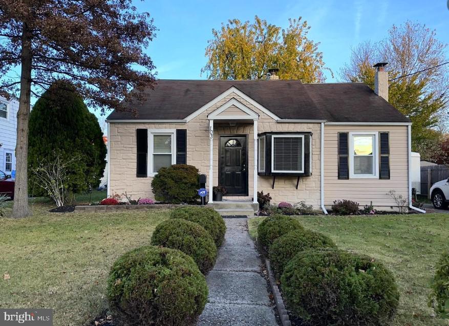 103 Philmar Ave in Cherry Hill Township, NJ - Building Photo
