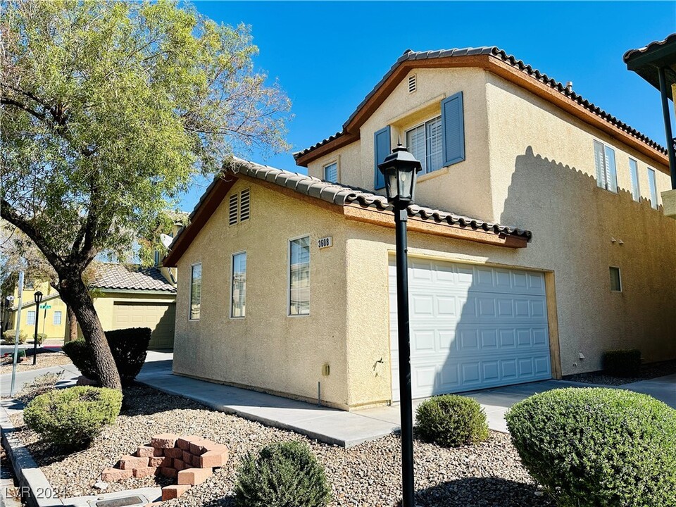 3608 Hammock St in Las Vegas, NV - Building Photo