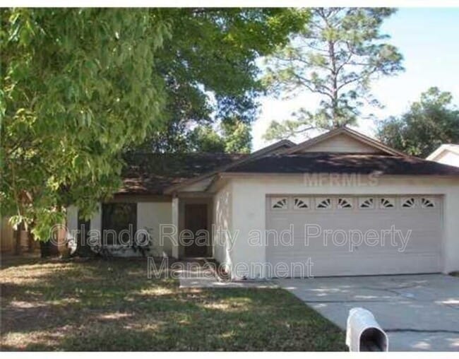 property at 1102 Dees Dr