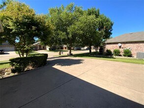 15555 Appaloosa Dr in Frisco, TX - Building Photo - Building Photo