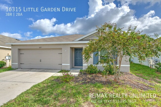 16315 Little Garden Dr in Wimauma, FL - Building Photo - Building Photo