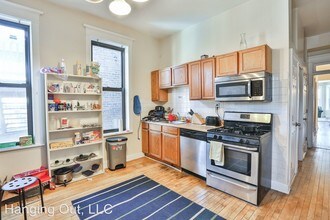 1542 N Oakley Blvd-Unit -#2 in Chicago, IL - Building Photo - Building Photo