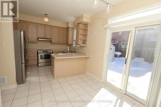 41 Chelton Dr in Richmond Hill, ON - Building Photo - Building Photo