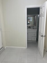 6318 Flagler St-Unit -6318 in Hollywood, FL - Foto de edificio - Building Photo