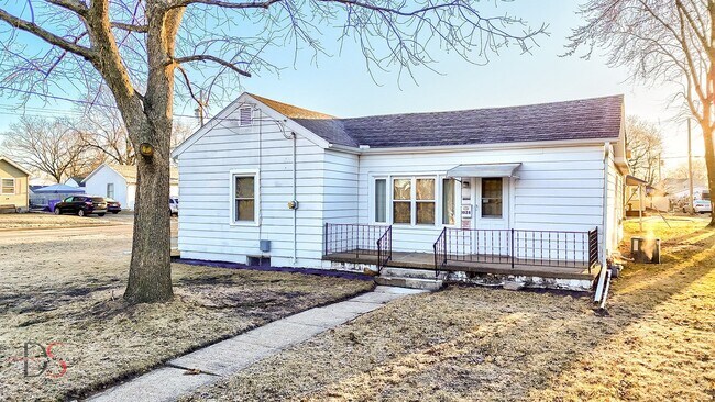 property at 1028 Pine St