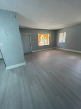 6900 SW 39th St, Unit 301 in Davie, FL - Building Photo - Building Photo