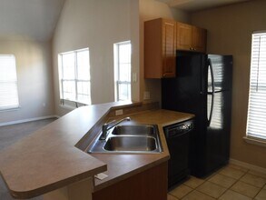 5540 Rosehill Rd in Sarasota, FL - Building Photo - Building Photo