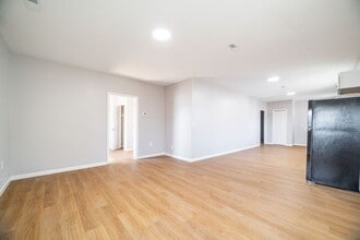 2590 Briggs Rd in Columbus, OH - Building Photo - Building Photo