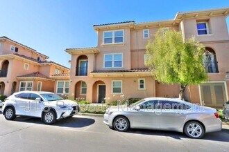 4800 Westlake Pkwy in Sacramento, CA - Building Photo - Building Photo