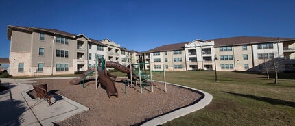 Montabella Pointe in San Antonio, TX - Building Photo - Building Photo