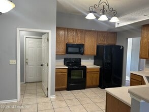 1804 Northglen Cir in Middleburg, FL - Building Photo - Building Photo