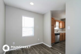 490 Mae Stone Dr in Kernersville, NC - Building Photo - Building Photo