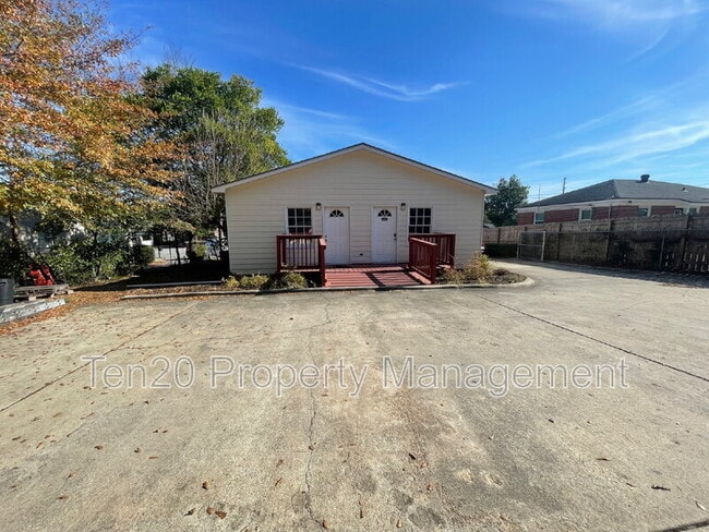 4741 Armour Rd in Columbus, GA - Building Photo - Building Photo