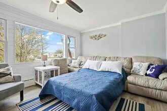 218 Channel Dr in Point Pleasant Beach, NJ - Building Photo - Building Photo