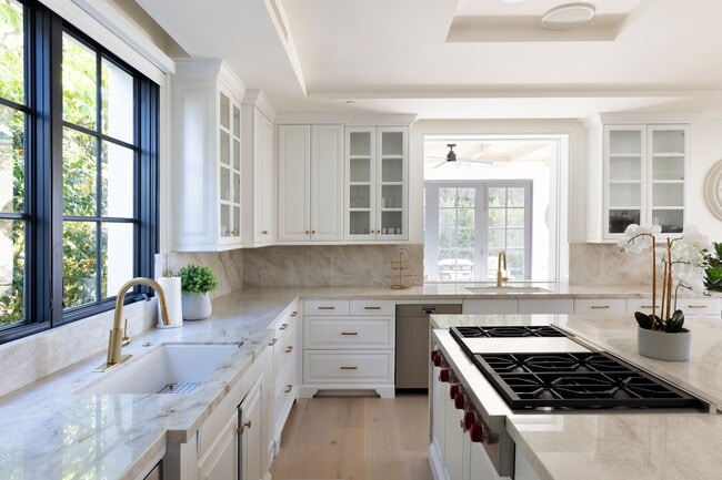 260 Evening Canyon Rd in Newport Beach, CA - Building Photo - Building Photo