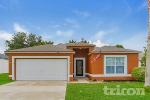 1656 Dartmouth Dr in Middleburg, FL - Building Photo