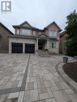 170 Via Teodoro in Vaughan, ON - Building Photo