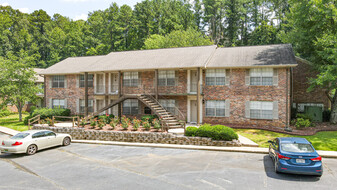 Stonehenge at Crestline Apartments