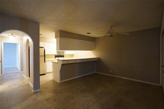 720 Billie Ruth Ln in Hurst, TX - Building Photo - Building Photo