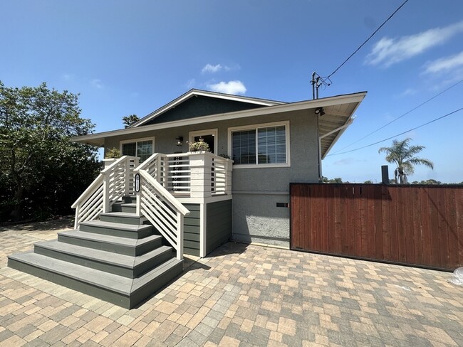 2112 La Siesta Way in National City, CA - Building Photo - Building Photo