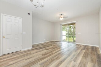 1125 Grantham Dr in Sarasota, FL - Building Photo - Building Photo