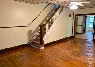 134 S 5th Ave in Coatesville, PA - Building Photo - Building Photo