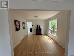 3 Ascot Cres in Markham, ON - Building Photo - Building Photo