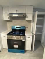 750 Academy Ave, Unit 2nd Floor in Providence, RI - Building Photo