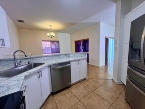 19084 SW 319th St in Homestead, FL - Building Photo - Building Photo