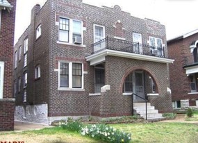 5044 Lindenwood Ave Apartments