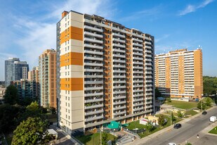 57 Mabelle Av in Toronto, ON - Building Photo