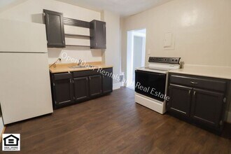 603 1/2 N Van Buren St in Auburn, IN - Building Photo - Building Photo