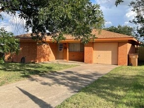 3232 Drexel Ave in Big Spring, TX - Building Photo - Building Photo