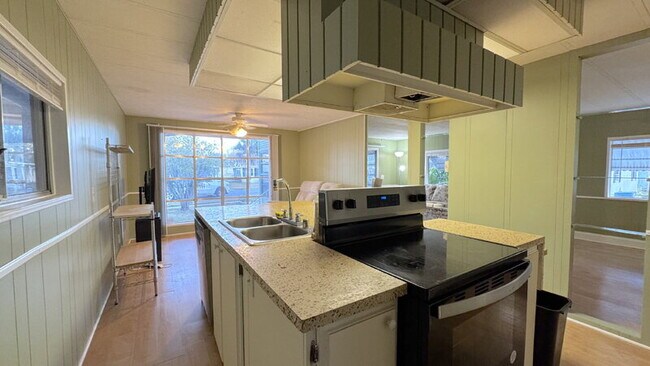 5638 James Dr in Port Orange, FL - Building Photo - Building Photo