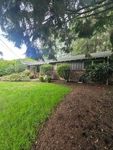 10811 108th St SW in Tacoma, WA - Building Photo - Building Photo