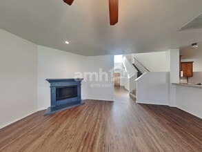 109 Castle Dr in Hutto, TX - Building Photo - Building Photo