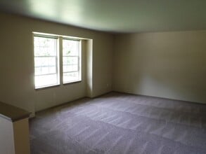 8131 116th St E in Puyallup, WA - Building Photo - Building Photo