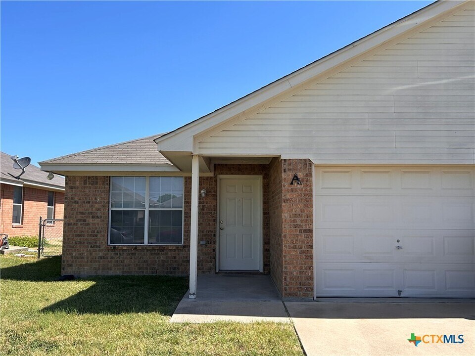 1631 Yuma Trail in Harker Heights, TX - Building Photo