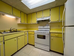 121 Caribbean St in Deltona, FL - Building Photo - Building Photo