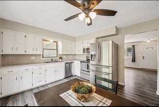 715 Circle Dr in Champlin, MN - Building Photo - Building Photo
