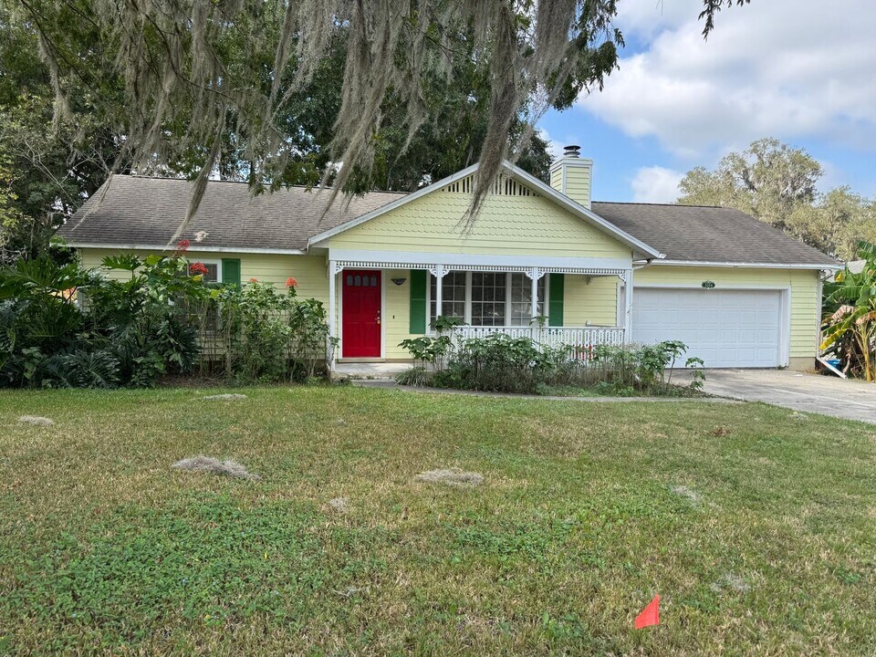 3204 NW 110th Terrace in Gainesville, FL - Building Photo