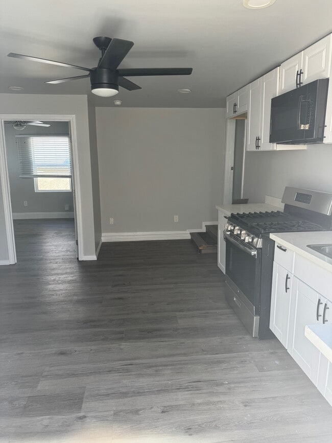 property at 15616 S Denver Ave
