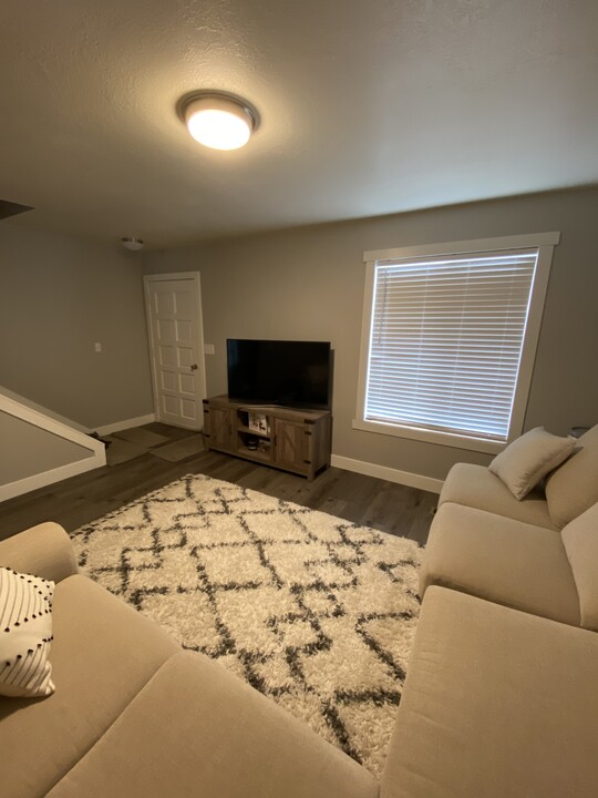 1062 N 375 W in Logan, UT - Building Photo