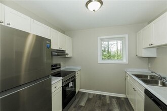 166 Anderson Ave NW in Atlanta, GA - Building Photo - Building Photo