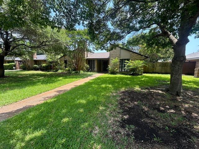 1510 Somerset Pl in Richardson, TX - Building Photo
